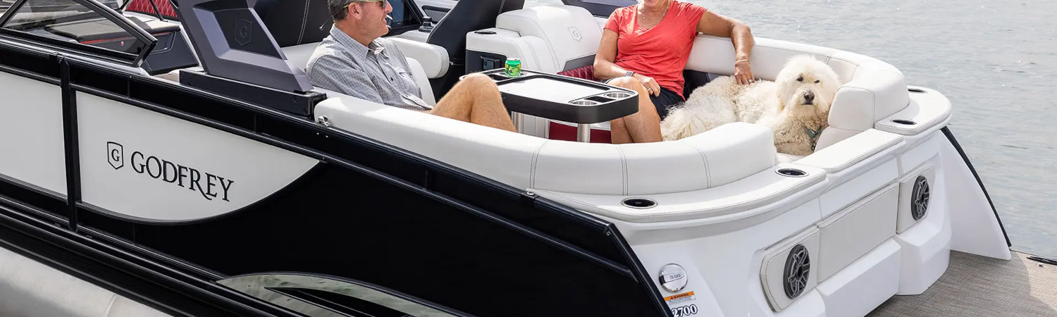 2025 Godfrey Pontoon Boats Sanpan Split Bench for sale in Coralville Lake Marina, Iowa City, Iowa